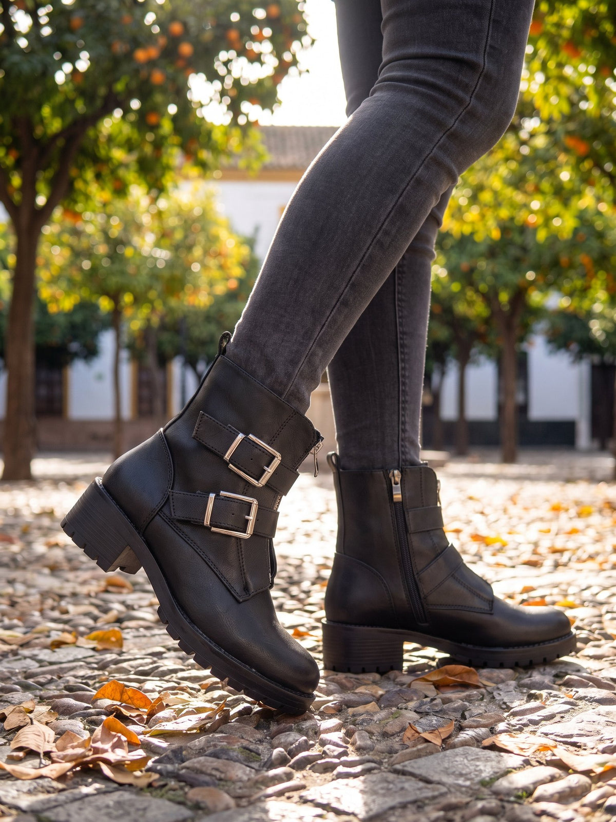 Lola · detalle