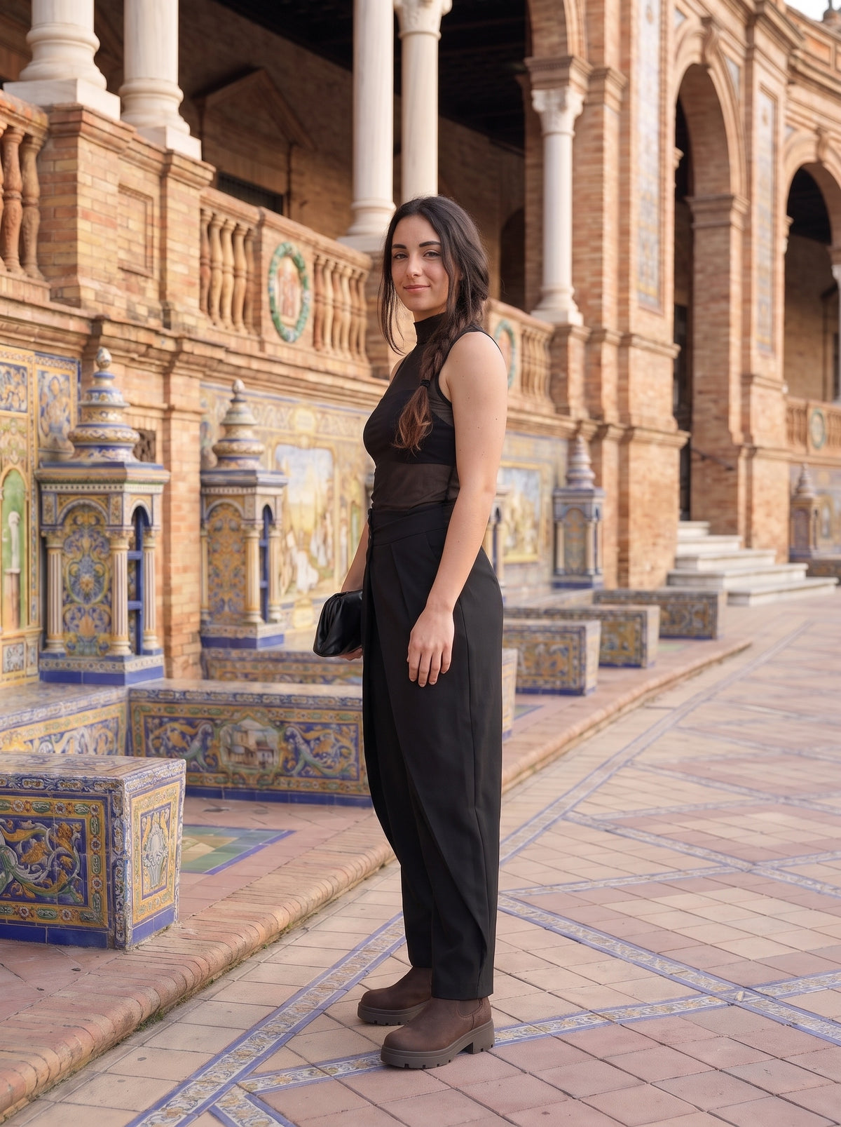 Triana · Conjunto de top con tul y pantalón palazzo