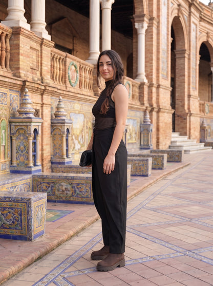 Triana · Conjunto de top con tul y pantalón palazzo